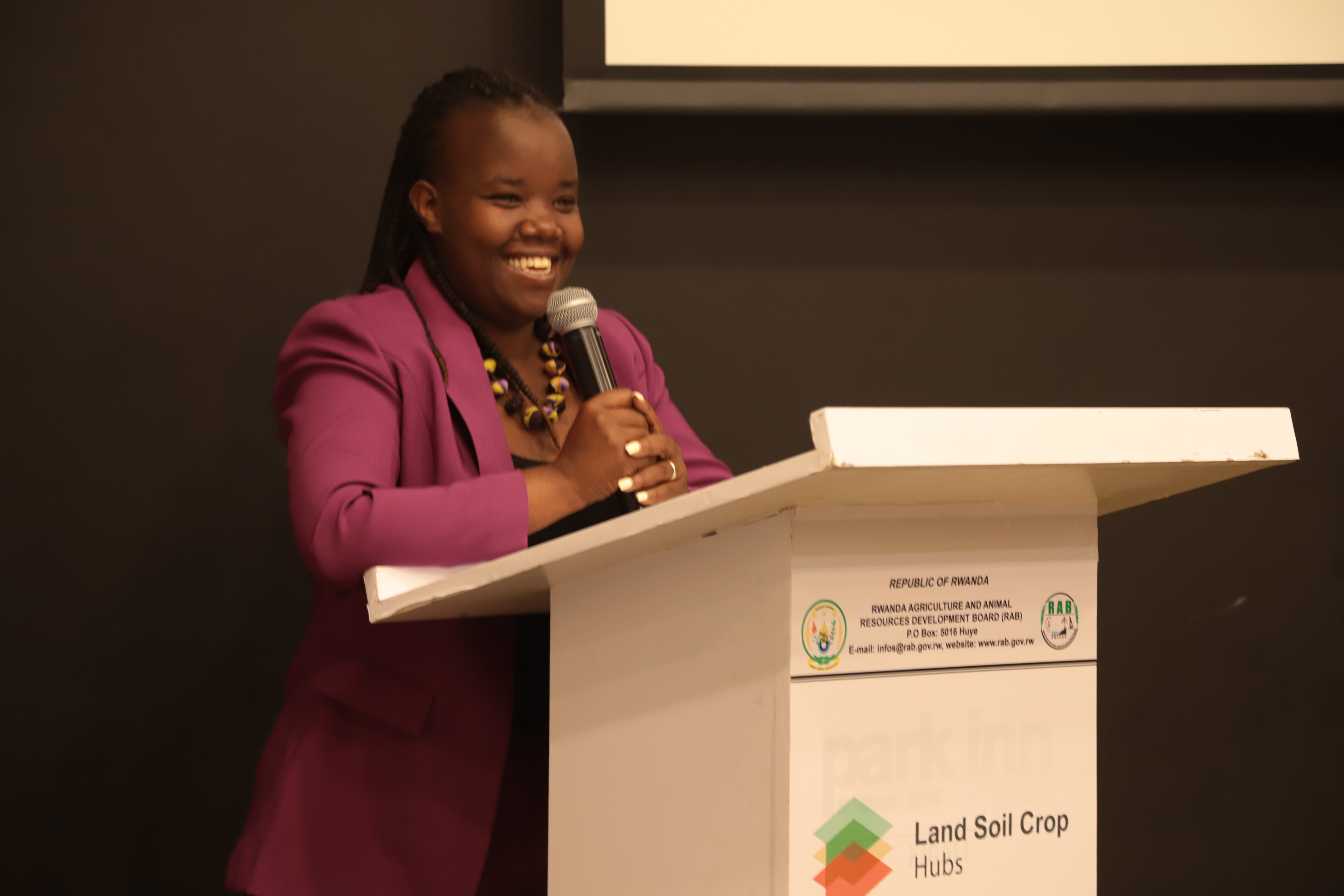 Florence Uwamahoro (RAB) delivering the opening speech.